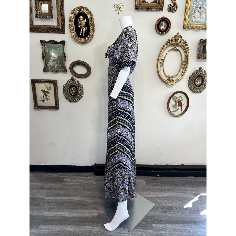 Vintage 70s Purple Floral Patchwork Maxi Dress Size S - Picture 2 of 11